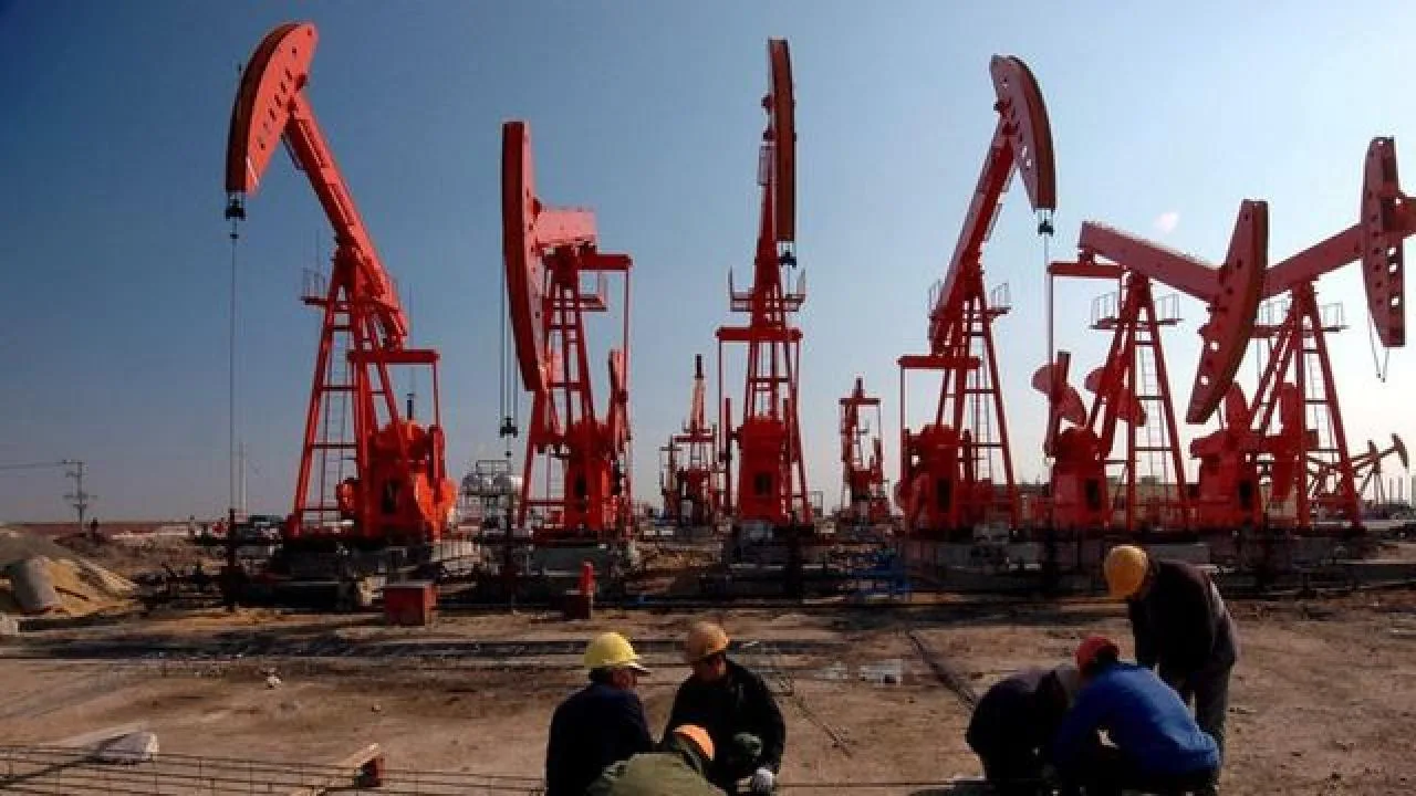 Çin’in yakıt ihracatını kısıtlaması petrol fiyatlarını yükseltti