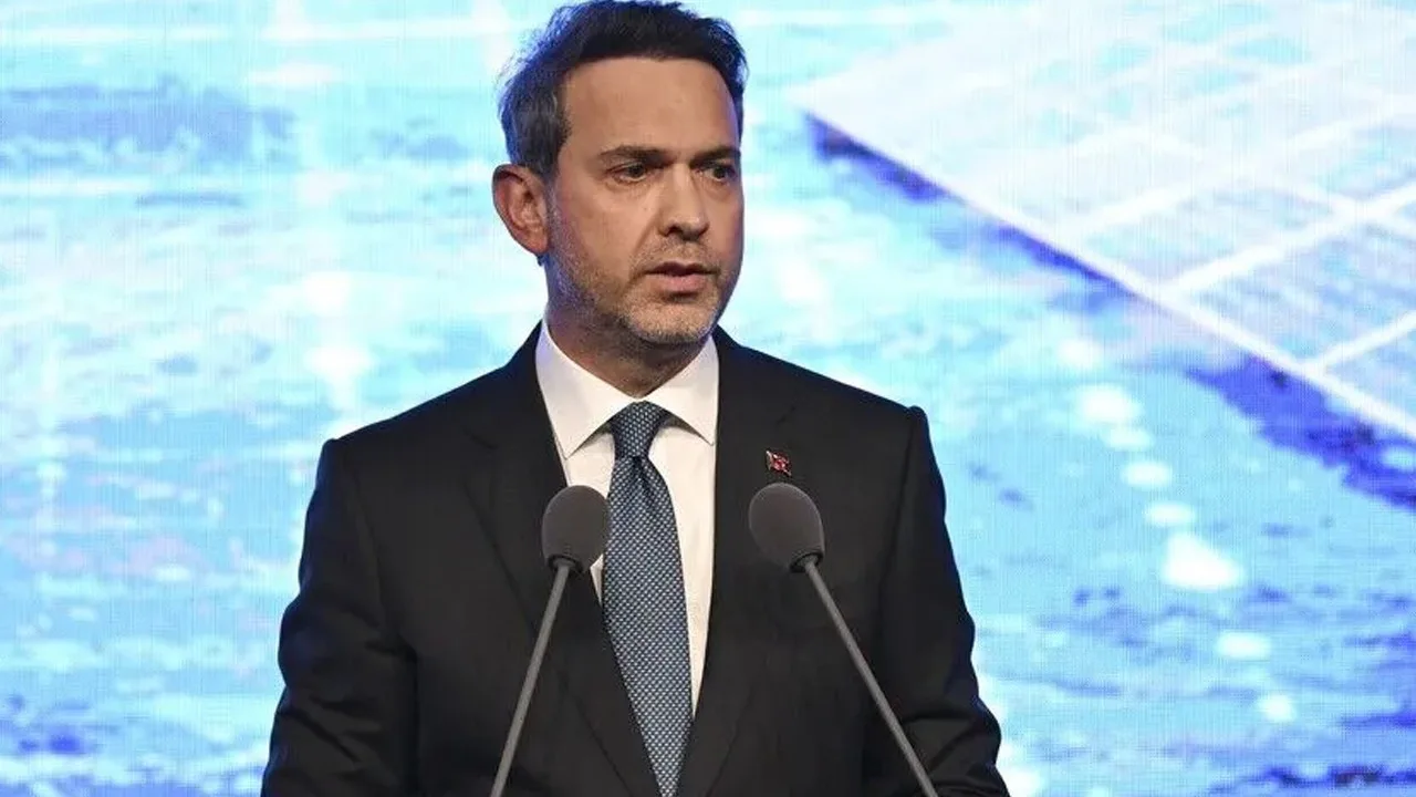 Bayraktar: Ceyhan'ı küresel enerji üssü haline getirmeyi amaçlıyoruz