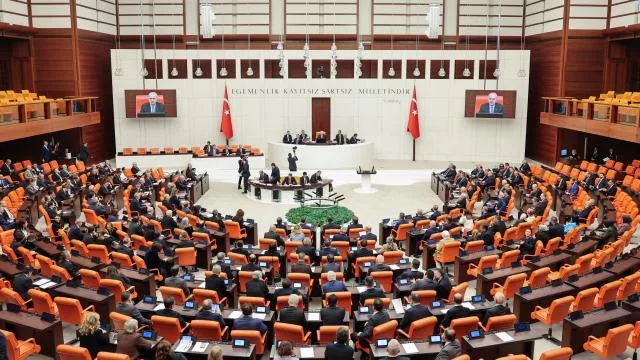 Yabancı dijital konaklama platformlarına izin belgesi şartı gündemde