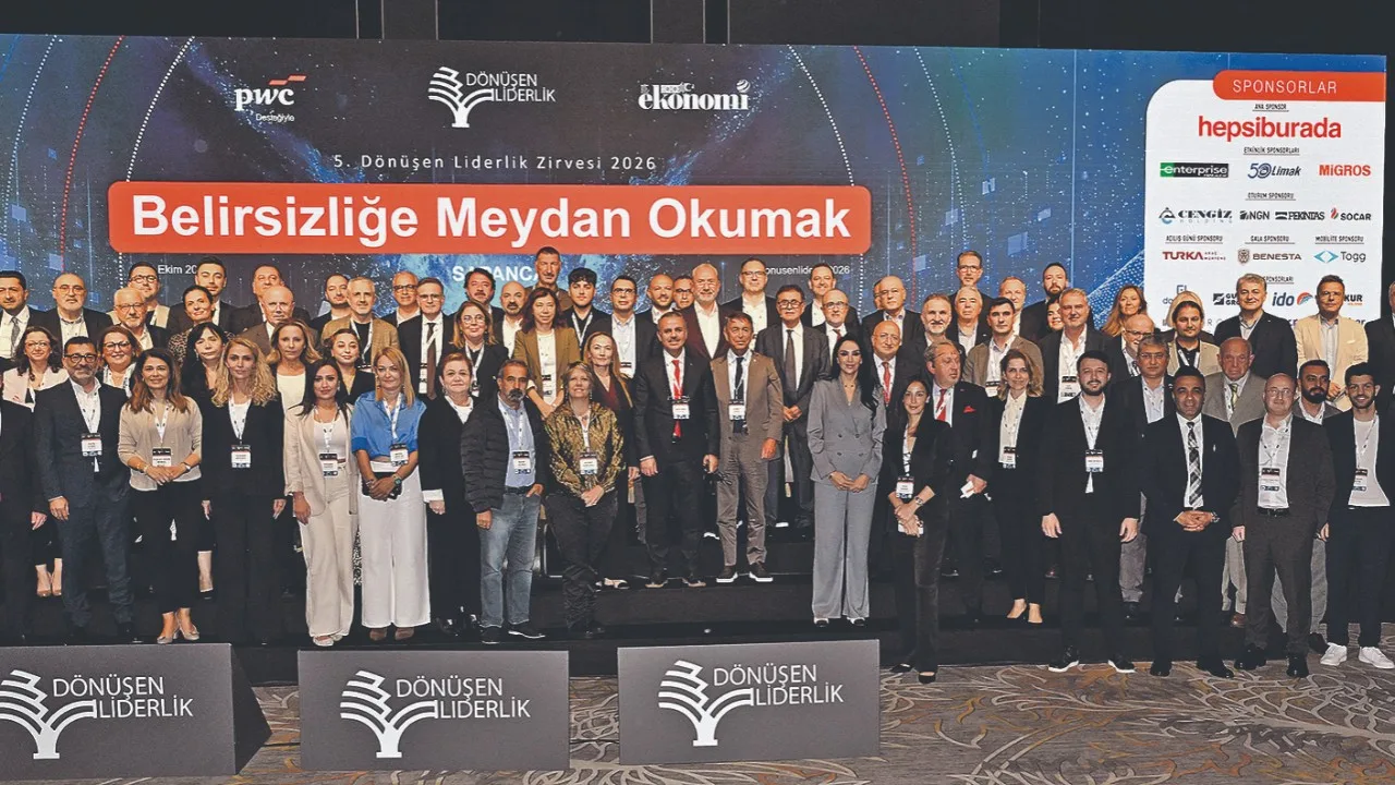Dönüşen Liderlik Zirvesi’nde şirketlerin belirsizlik stratejileri ele alındı