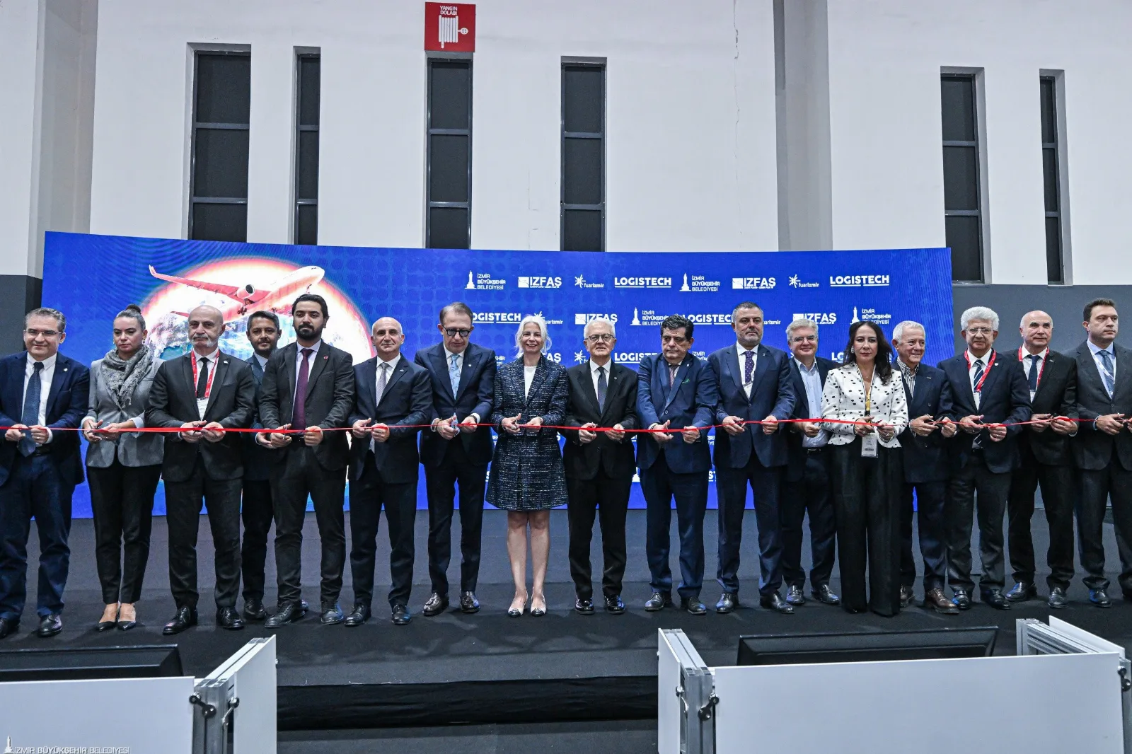 LOGISTECH fuarı İzmir’de lojistik sektörünü buluşturdu
