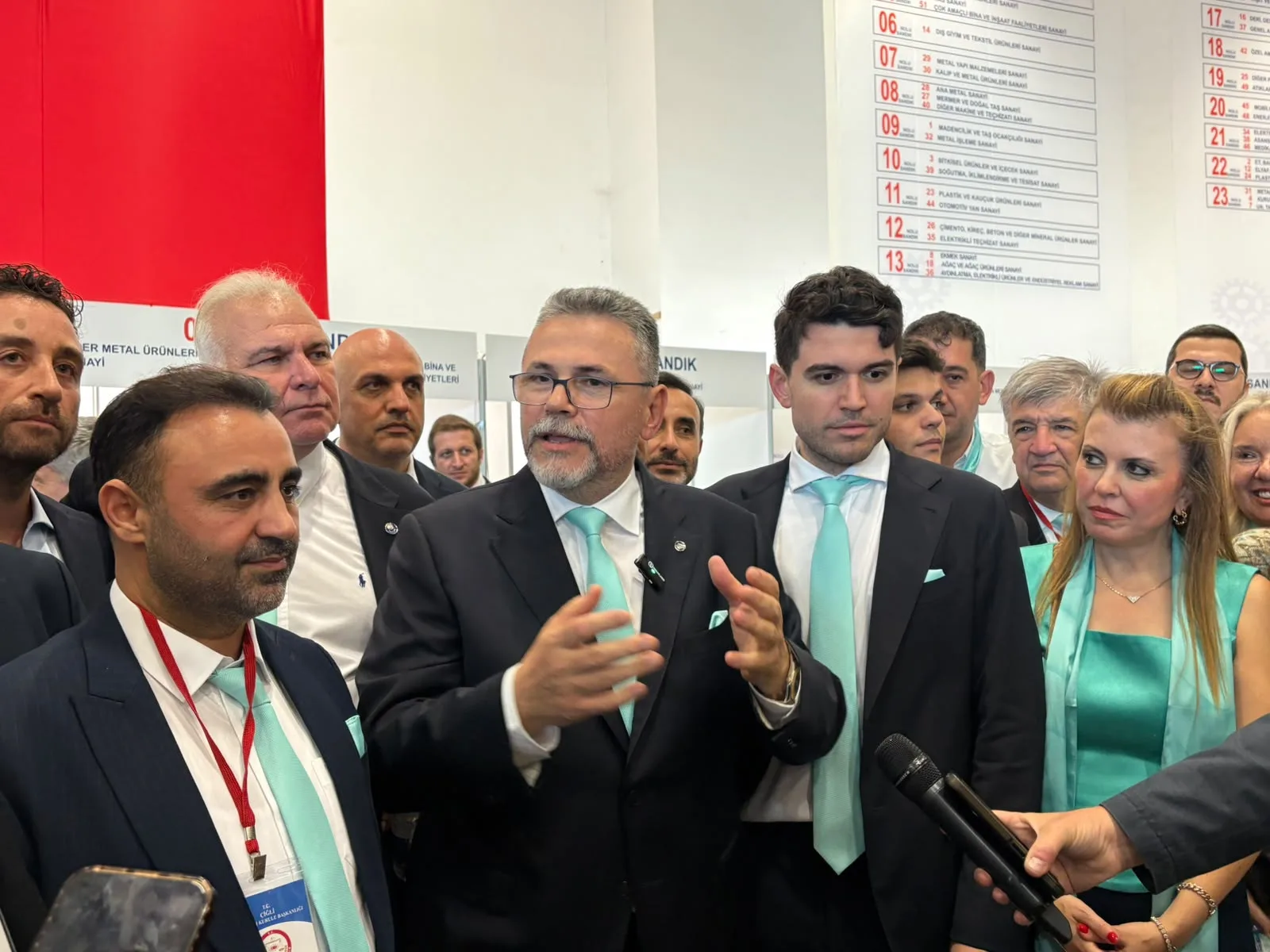 EBSO seçimlerinde Karabağlı’nın desteklediği adaylar öne çıktı