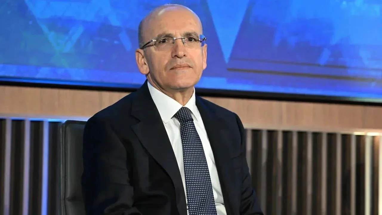 Şimşek: Dezenflasyondan vazgeçmeyeceğiz, savunma yatırımları artırılacak