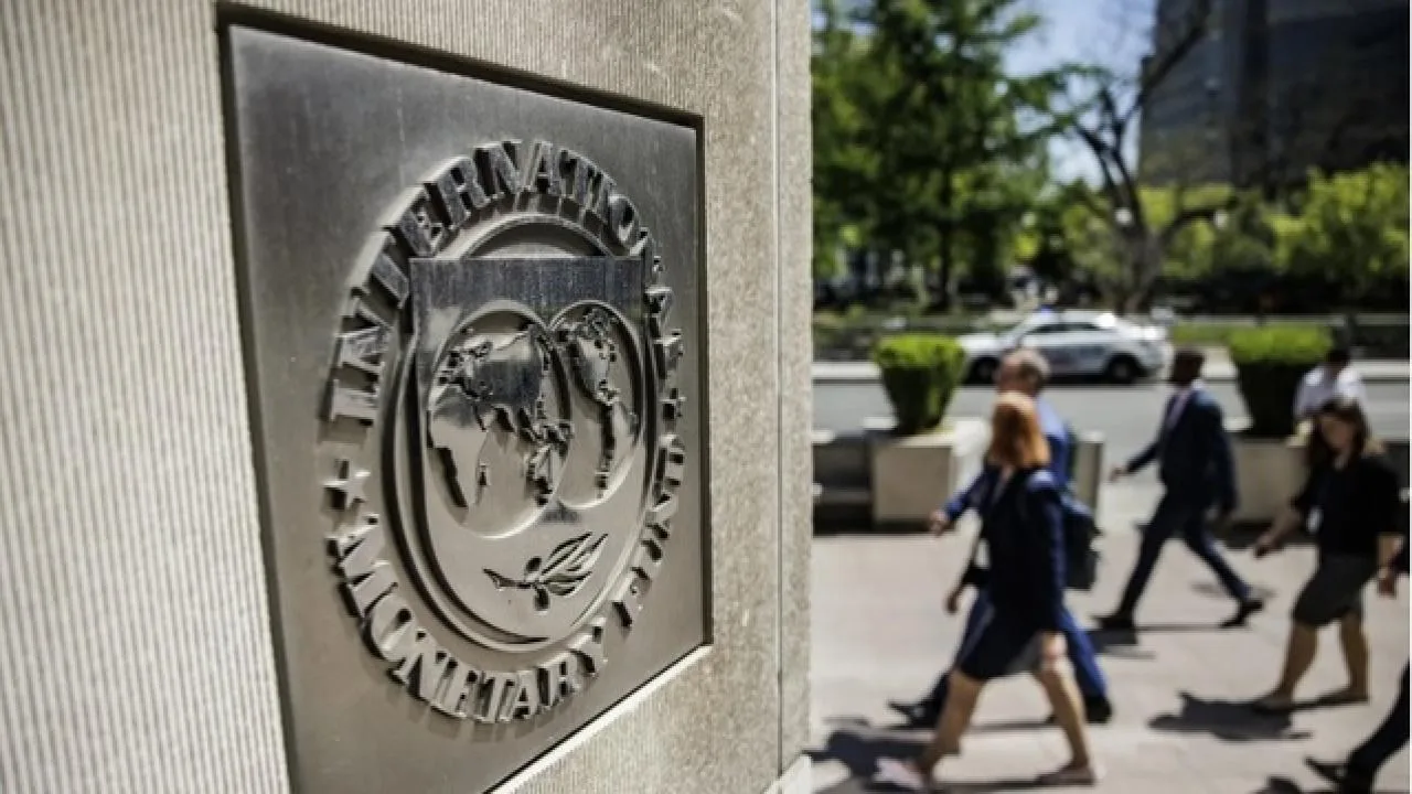 IMF, Türkiye ekonomisinin bu yıl yüzde 2,7 büyümesini bekliyor