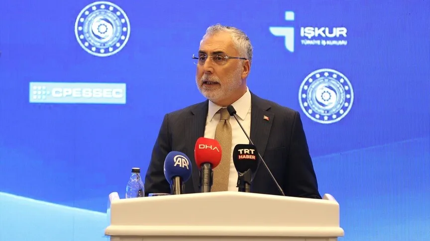İŞKUR hizmetleri dijital dönüşüm ve kapsayıcı istihdam odağında güçlendiriliyor