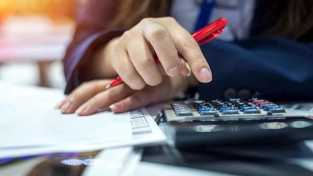 Bankalarda üçüncü çeyrek kârında daralma beklentisi